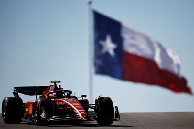 Sainz tops Verstappen in opening Texas practice