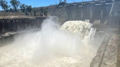 How are Wivenhoe Dam water releases ahead of the wet season going?