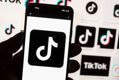 Facebook and TikTok are approving ads with ‘blatant’ misinformation about voting in midterms, researchers say