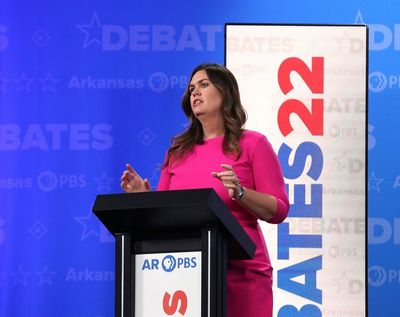 At debate, Sarah Sanders defends avoiding Arkansas press