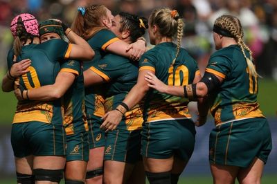 Australia edge Wales to reach Rugby World Cup quarter-finals