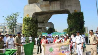 Kolkata: Bidhannagar cops campaign against unsafe crackers on New Town roads