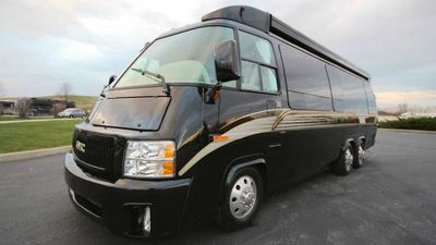 Pristine 1977 GMC Motorhome Hides A Modern, Luxurious Living Space