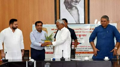 Bihar CM Nitish Kumar launches online transfer of special financial assistance to drought-hit families