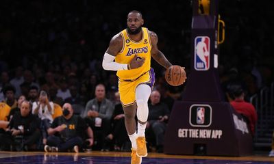 LeBron James: Lakers can’t rely on 3-point shot every night