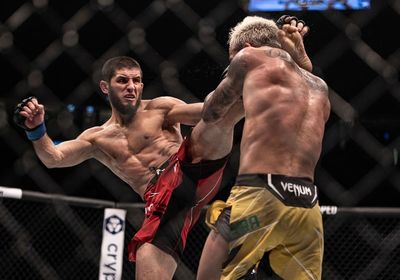 Islam Makhachev Stuns Charles Oliveira via Submission at UFC 280