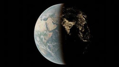 2.5 billion years ago, ancient Earth had way shorter days and bigger Full Moons