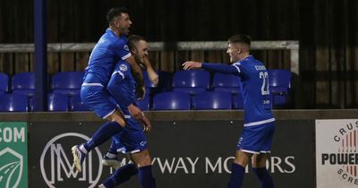 Ryan Mayse gives Dungannon Swifts teammate post-match grilling