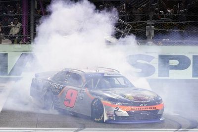 Gragson secures shot at Xfinity title with Homestead win