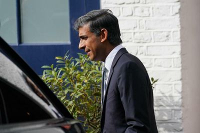 Rishi Sunak looks set to be prime minister as he wins key Brexiteers' backing