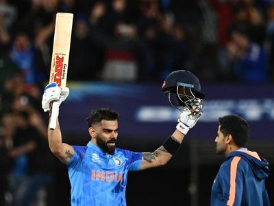 Kohli blasts India to classic T20 Cup win