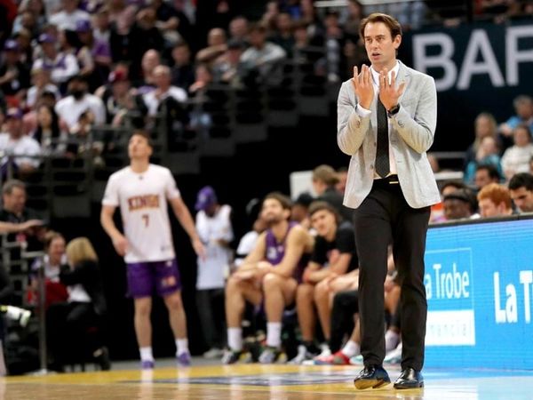 Kings surge to top of NBL ladder