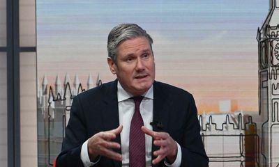 Keir Starmer hits out at ‘ridiculous, chaotic circus’ of Tory contest
