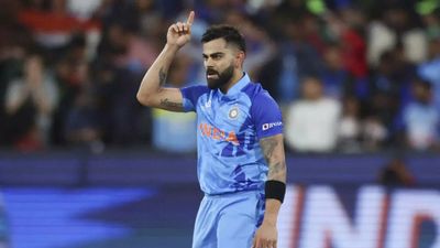 'The King is back': Twitter flooded with messages on Virat Kohli's sensational knock vs Pakistan