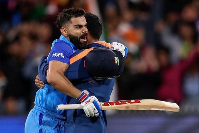 Virat Kohli stars as India claim dramatic last-ball victory over Pakistan in T20 World Cup thriller