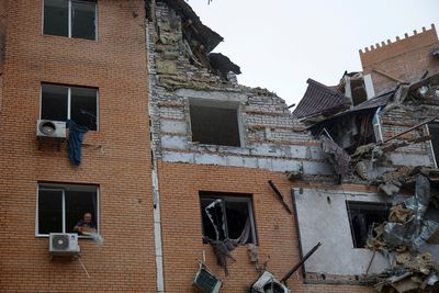Deaths averted in missile strikes in Ukraine after flight from earlier attack, residents say