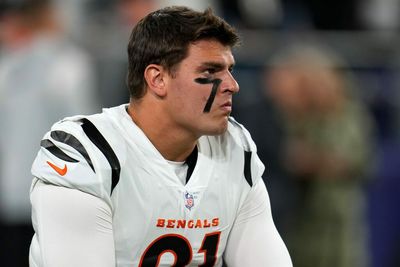 Bengals star Trey Hendrickson suffers injury vs. Falcons
