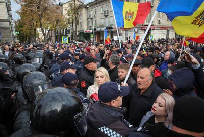 Thousands in new Moldova anti-government protest