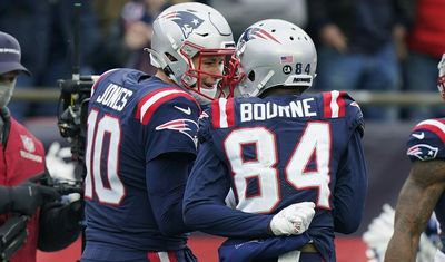 Key Patriots receiving weapon expected to miss Monday’s game vs Bears