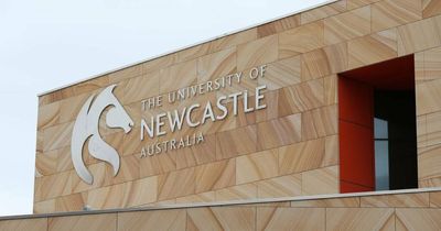 Almost 1000 more places at University of Newcastle