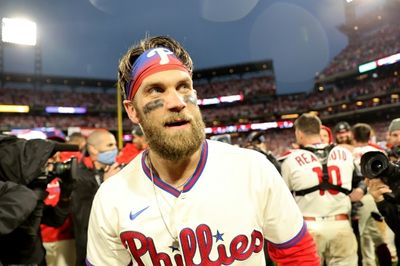 Phillies advance to World Series by beating Padres 4-3