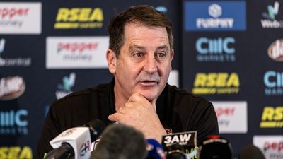 Ross Lyon returns to St Kilda as coach 11 years after leaving for Fremantle