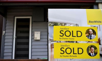 Sydney’s property prices dropped 10% this year, with $450 a day lost from average home