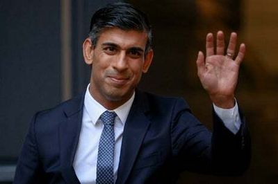 Tory leadership race latest LIVE: New PM Rishi Sunak to take up role on Tuesday after meeting King Charles