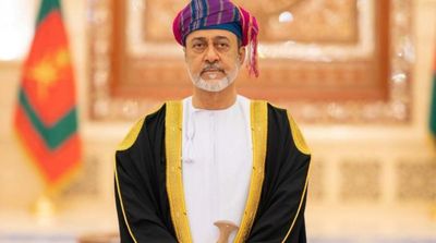 Sultan of Oman Visits Bahrain