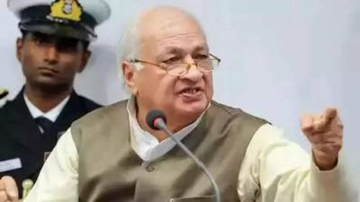 Kerala governor Arif Mohammed Khan issues show cause notice to 9 vice chancellors