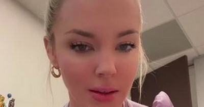 Woman sent home by boss for 'distracting' outfit but people 'don't understand'