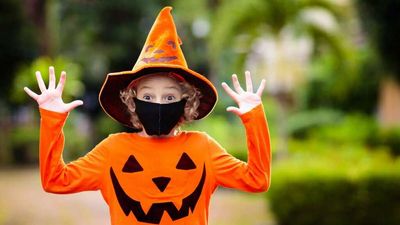 Federal Government Still Tells Kids To Wear Masks on Halloween, For COVID-19 Safety