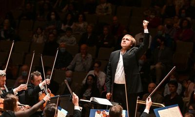 RPO/Petrenko review – Mahler’s grand and imposing 8th sounds as if it belongs here