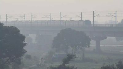 Delhi breathes 'very poor' air on Diwali