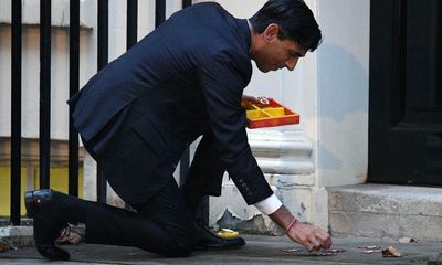 Rishi Sunak to become first British PM of colour and also first Hindu at No 10