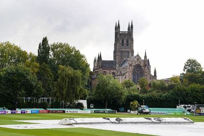 Worcestershire want truncated Hundred over reduction of county fixtures