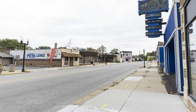 Pulse of the Heartland: Dolton voters lament missing pols, growing crime, empty storefronts: ‘It’s like a ghost town’