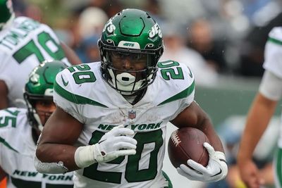 Jets RB Breece Hall Suffers Torn ACL, per Report
