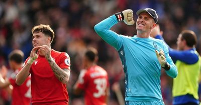 'No way' - Dean Henderson sent stark Manchester United warning following heroic performance vs Liverpool