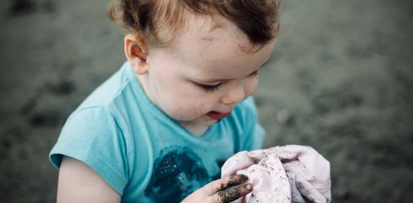 Real dirt, no fake grass and low traffic – what to look for when choosing a childcare centre