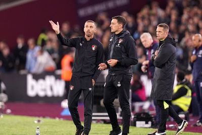 Gary O’Neil hits out at ‘terrible decision’ as Bournemouth lose at West Ham