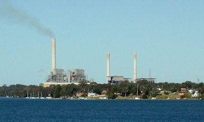 Albanese budget scraps ‘risky’ Coalition plan to underwrite new power generation