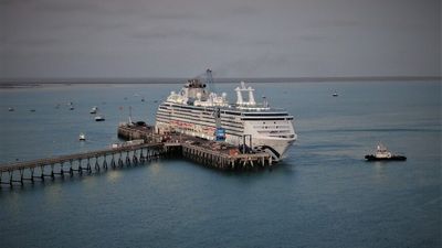 Local governments say more clarity needed on COVID-19 aboard cruise ship to dock in Geraldton, Busselton