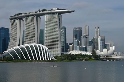 Singapore targets net zero by 2050, eyes hydrogen power