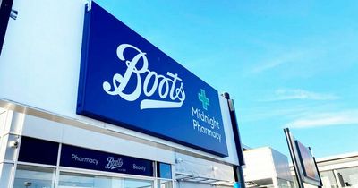 Boots to hire 10,000 seasonal workers during the festive period