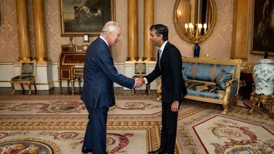 Rishi Sunak officially British prime minister after meeting with King Charles, as Liz Truss resigns