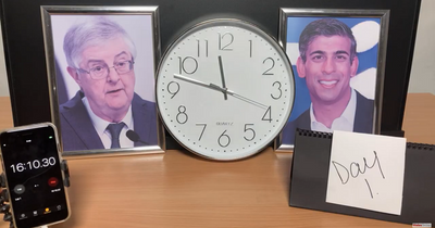 We timed how long it took Rishi Sunak to call Mark Drakeford