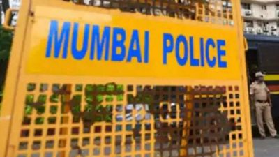 Mumbai: Cops save man's life after he tries to hang himself over domestic dispute