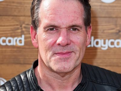 Chris Moyles ‘confirmed’ for I’m a Celebrity 2022 line-up as he arrives at Brisbane airport