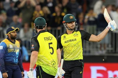 Stoinis powers Australia to seven-wicket win over Sri Lanka
